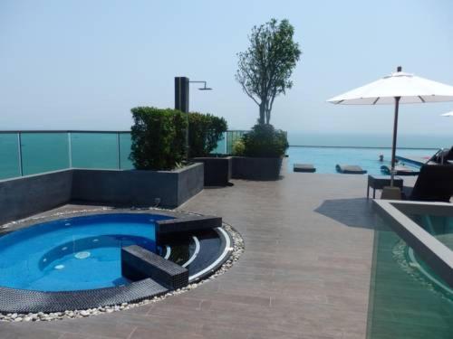 Stunning Sea View Condo On The Beach - Monthly Stay Pattaya Exterior foto