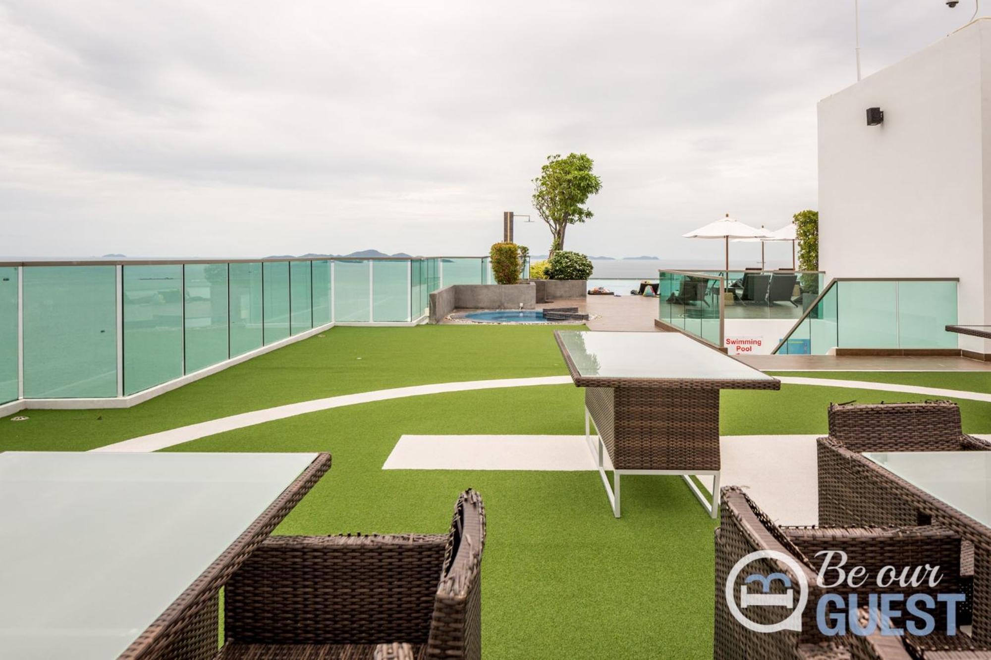 Stunning Sea View Condo On The Beach - Monthly Stay Pattaya Exterior foto